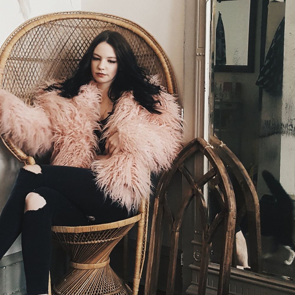 Meet your Posher, Tori